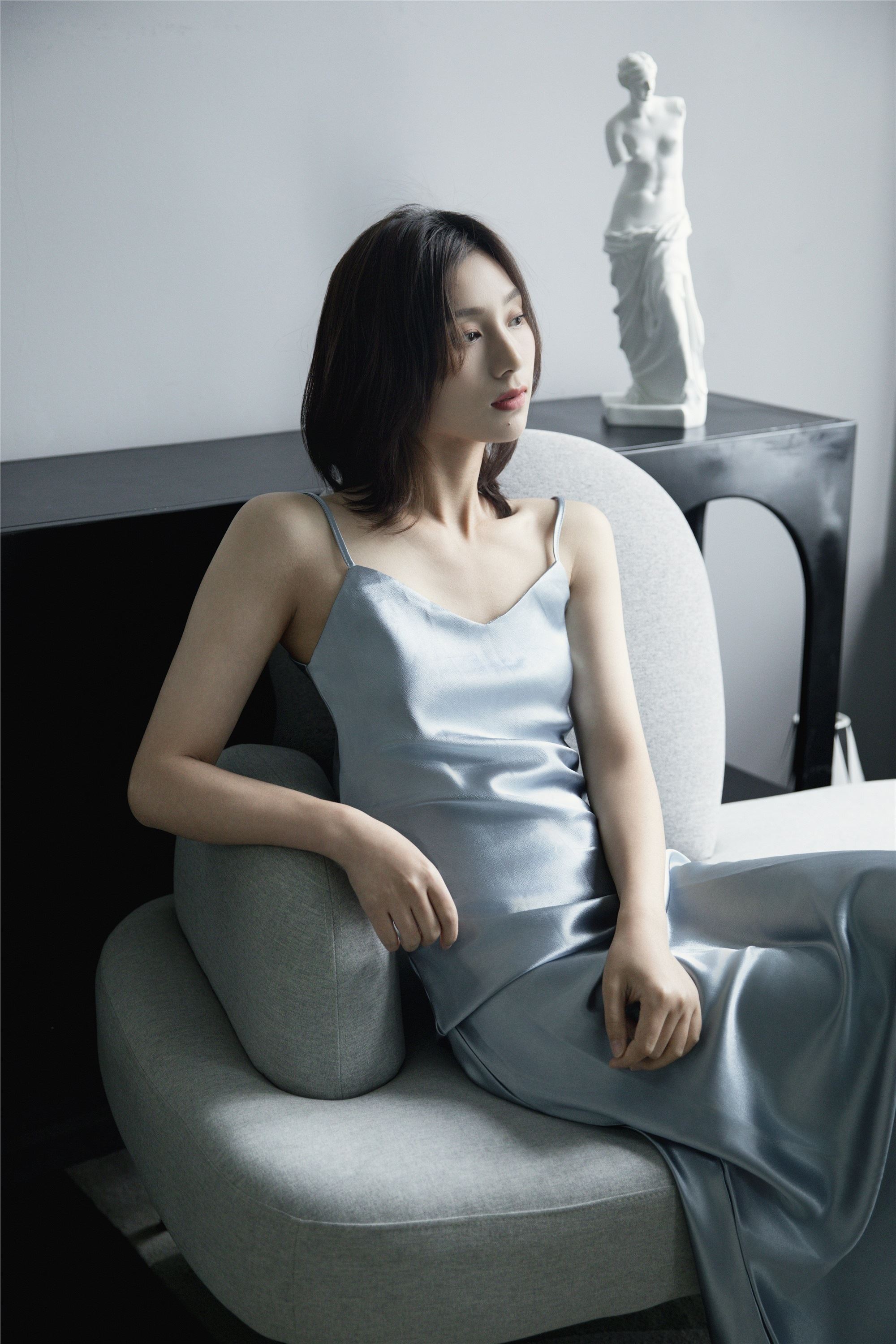 YITUYU艺图语 2025.01.29 LightBlue 敏敏